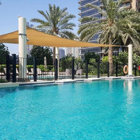 Nasma Luxury Stays - Fantastic Burj Khalifa View From This Fancy Condo Dubai Exteriör bild