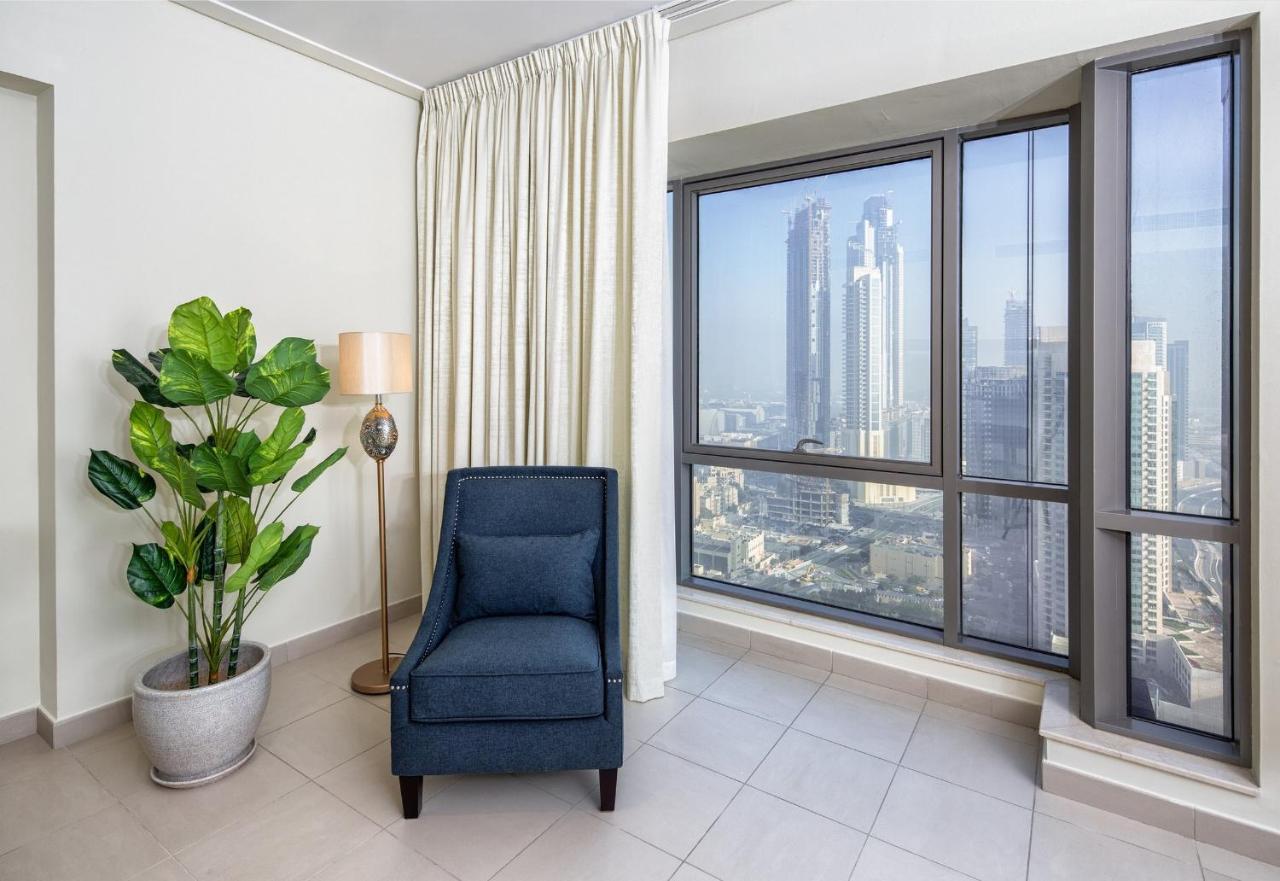 Nasma Luxury Stays - Fantastic Burj Khalifa View From This Fancy Condo Dubai Exteriör bild